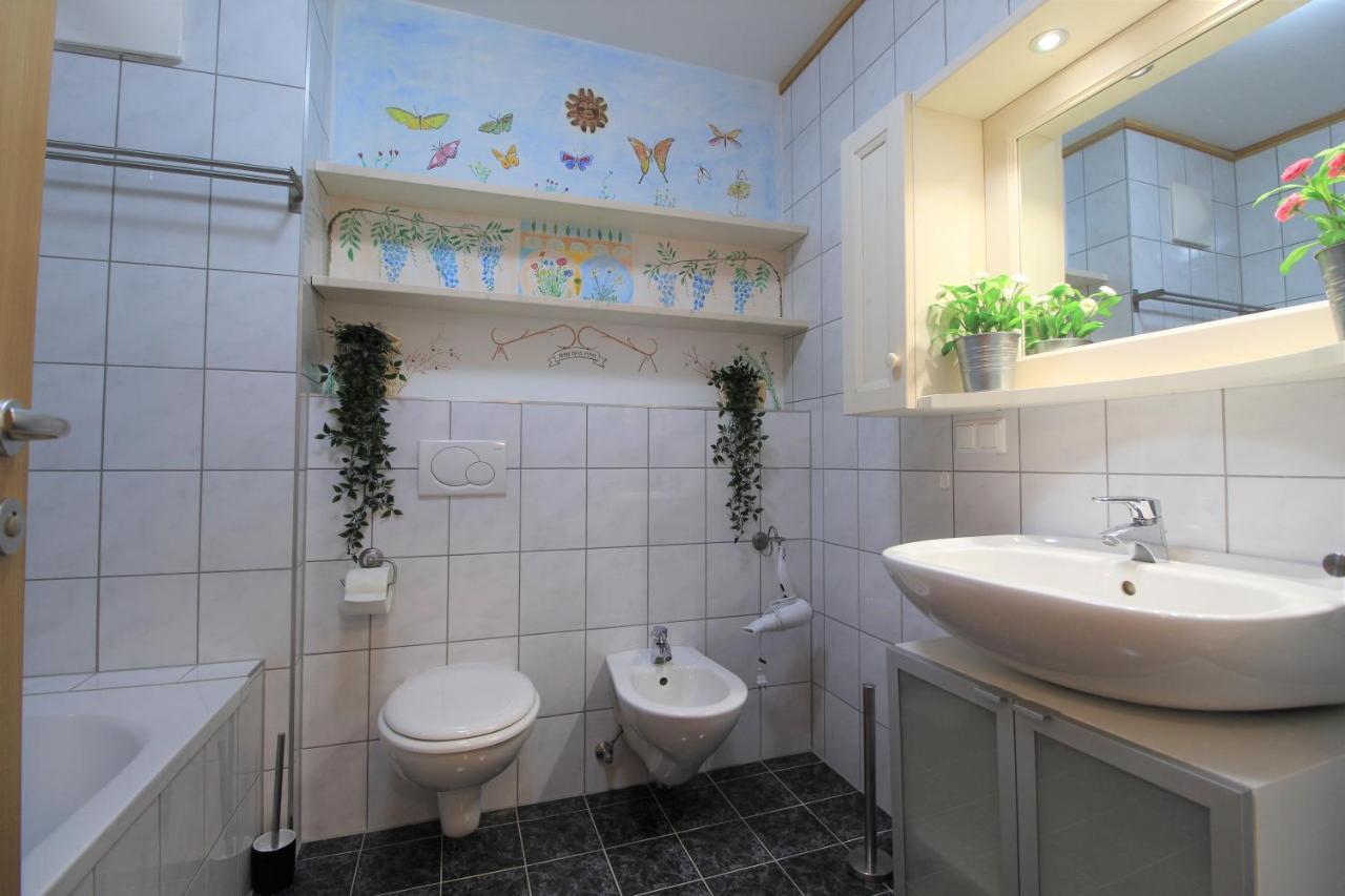 Family Apartment Fuchs Бад Кляйнкирххайм Экстерьер фото